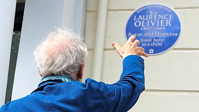 Laurence Olivier is honored with a plaque at his London childhood home