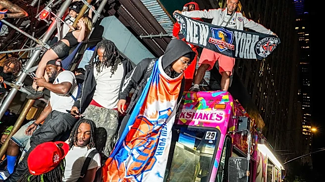 A ‘secure zone’ stops Knicks fans from gathering outside MSG, rankling die-hards and the team owner