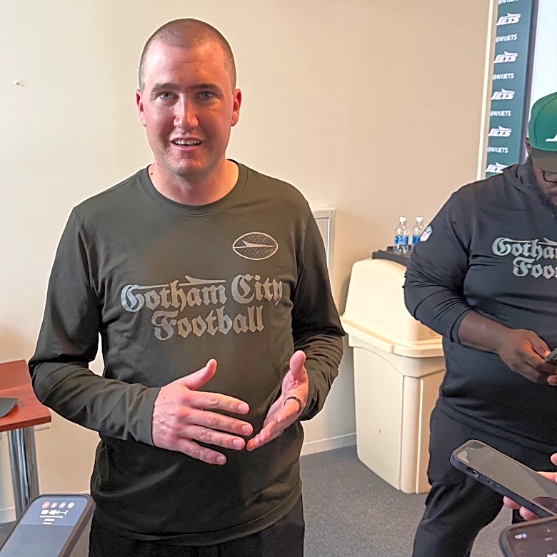 A third-generation Ryan is coaching the Jets, but on offense and without the bravado