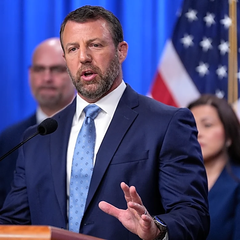 Trump administration identifies 'super-sponsors' of migrant children in a possible prosecution tack