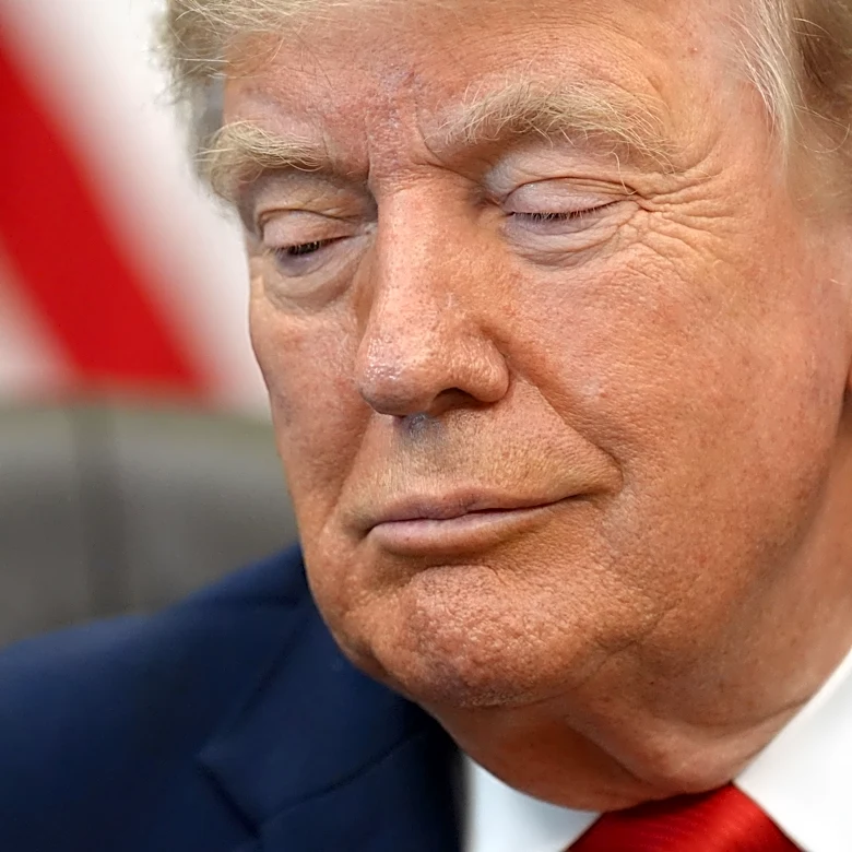 Appeals court says U.S. government can keep collecting 10% tariffs for now
