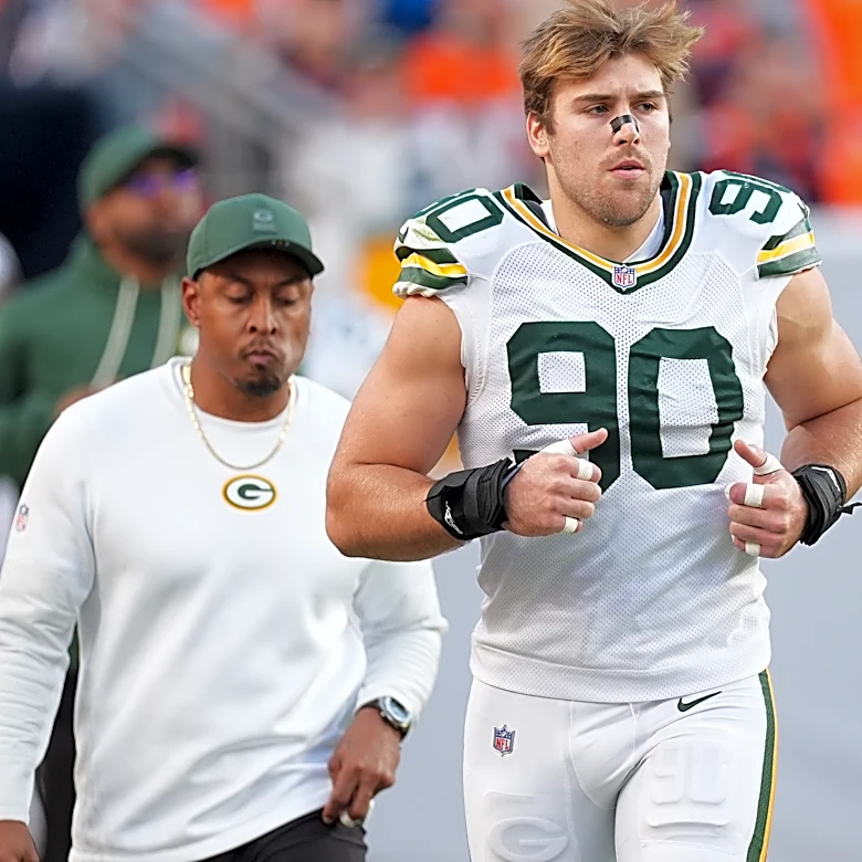 Packers' pass rush could use breakthrough season from Lukas Van Ness