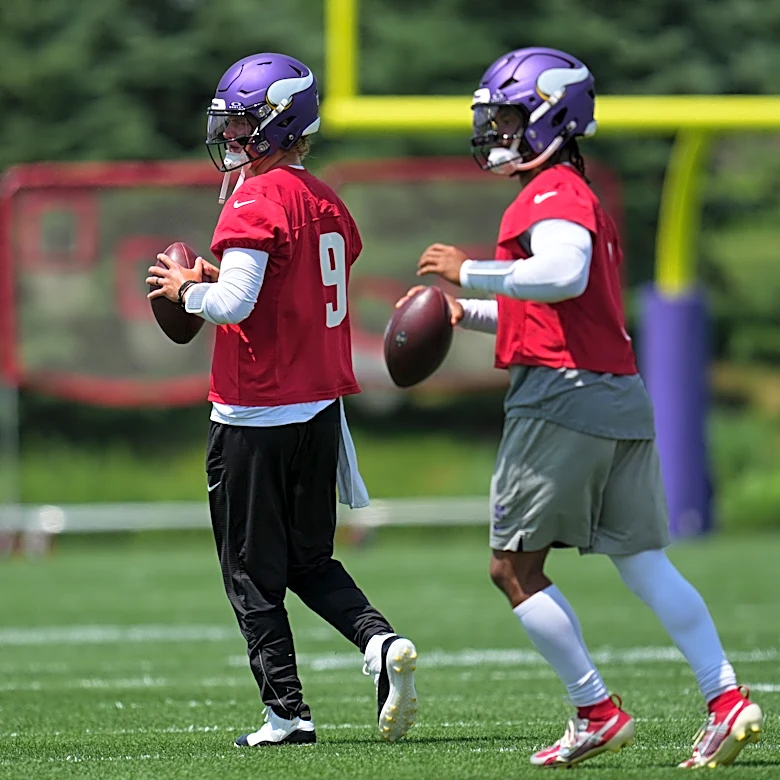 Vikings to start training camp with the Murray-McCarthy turn-taking at QB before declaring a starter