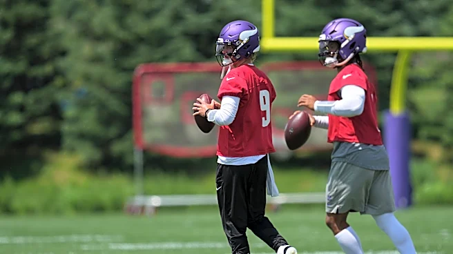 Vikings to start training camp with the Murray-McCarthy turn-taking at QB before declaring a starter