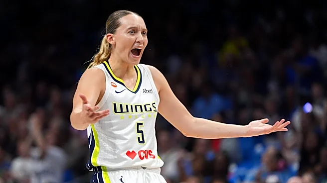 Paige Bueckers scores season-high 31 and the Wings beat the Mercury 85-70