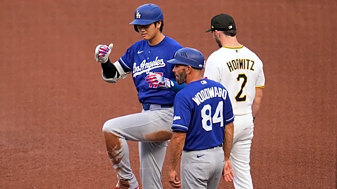 Shohei Ohtani leaves Dodgers game vs. Pirates in 7th inning with left knee inflammation