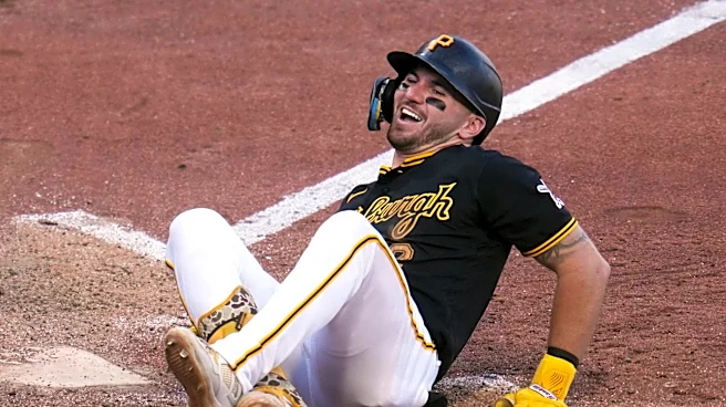Spencer Horwitz hit by pitch with the bases loaded to lift the Pirates past the Marlins, 3-2
