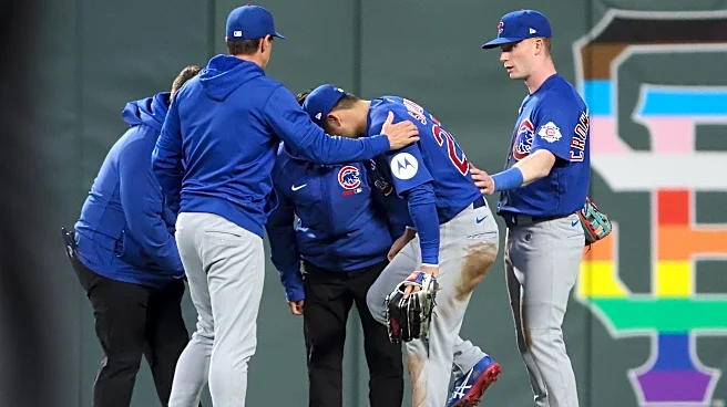 Cubs outfielder Seiya Suzuki leaves game against Giants with right knee discomfort