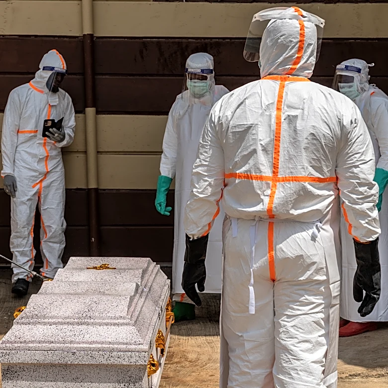 Ebola cases in eastern Congo climb to 782 and deaths reach 181, authorities say