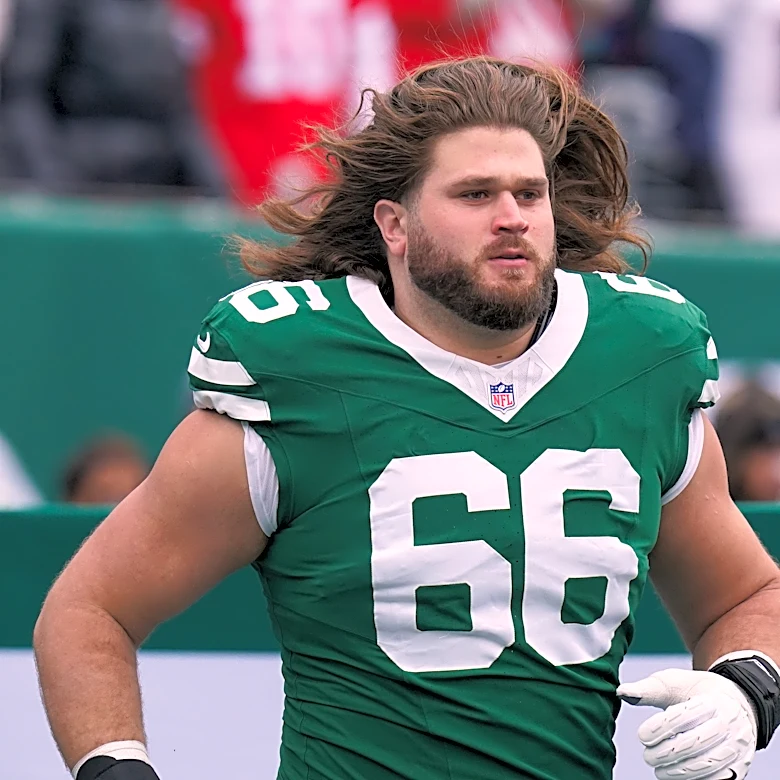Jets agree to a 4-year extension with guard Joe Tippmann, AP source says