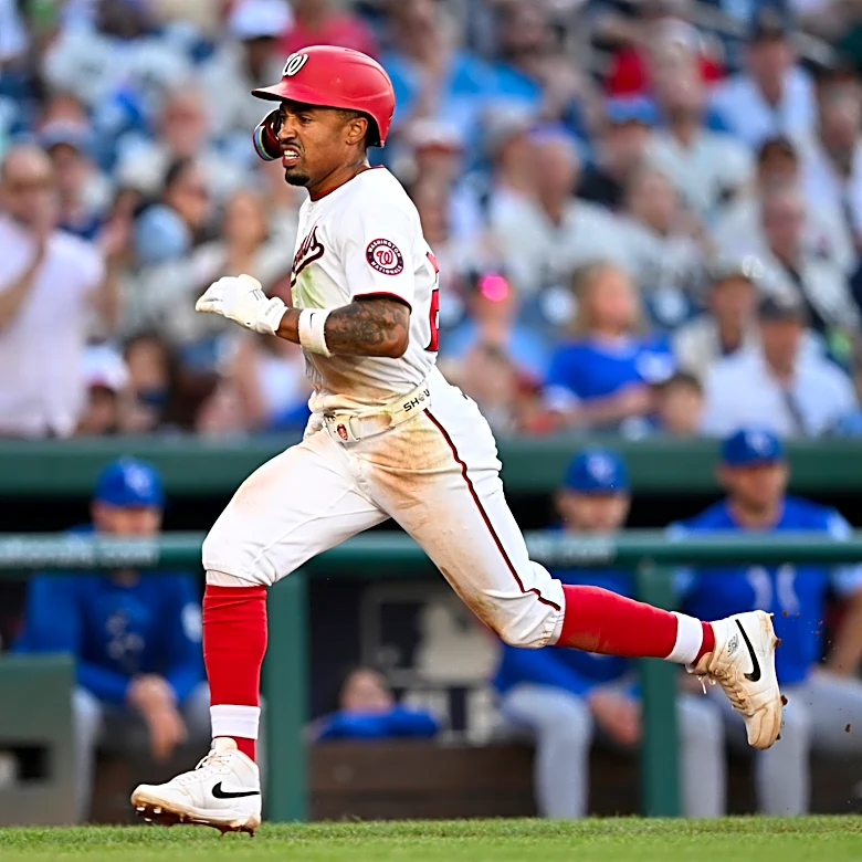 Mead's 3-run HR, Nuñez's big night lift the Nationals to a 6-4 victory over the Royals