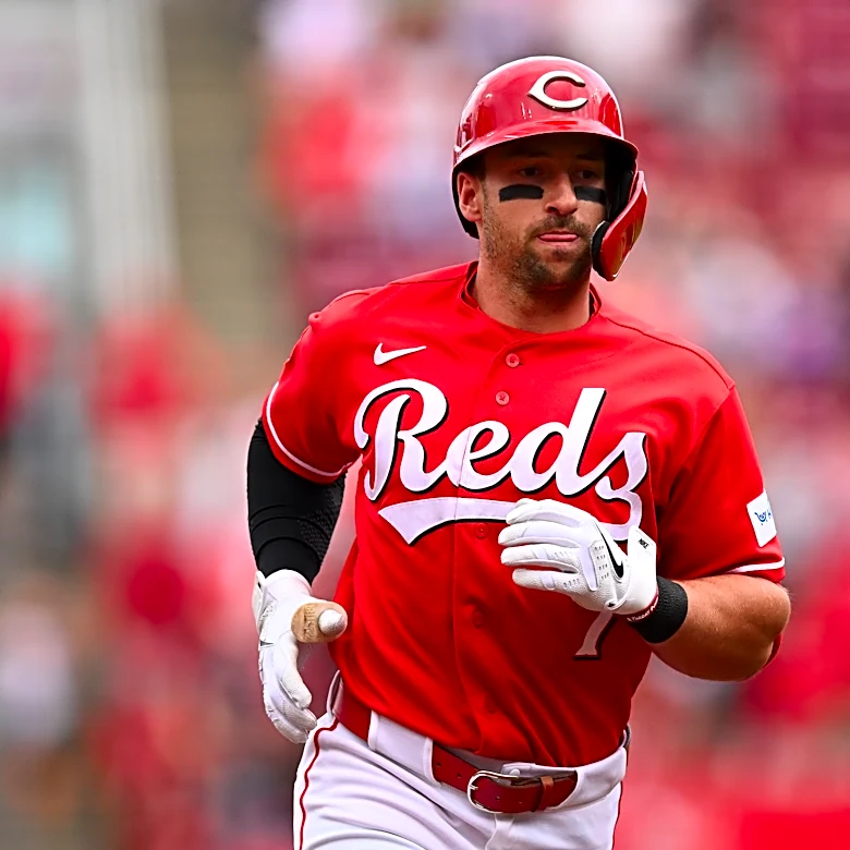 Sal Stewart's 3-run homer in 4-run first inning spoils Kodai Senga's return as Reds beat Mets 5-3