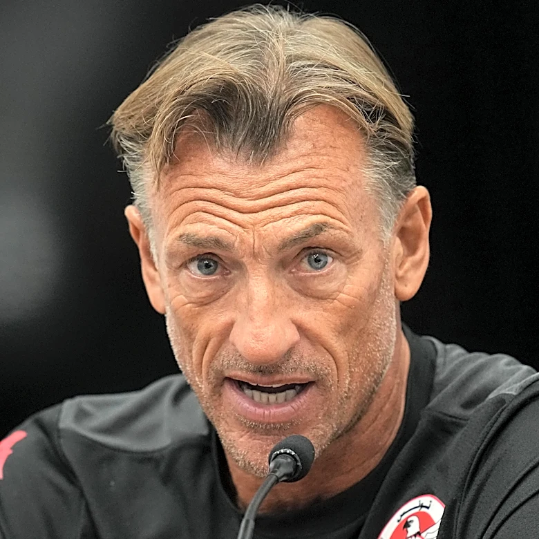 Tunisia’s Hervé Renard embraces challenge against Japan in World Cup debut