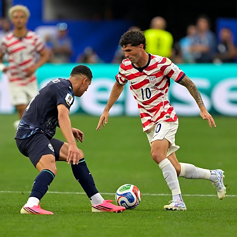 Christian Pulisic still training separately, increasing concern for the US at the World Cup