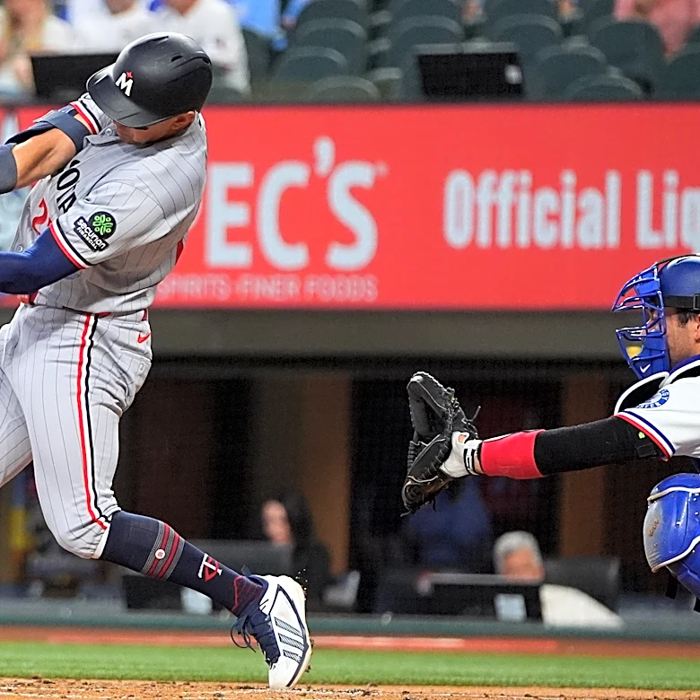 Twins have another crooked-number 1st inning to complete 3-game sweep at Texas with 9-3 win