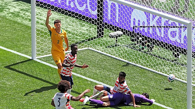 Despite Christian Pulisic’s absence, US beats Australia 2-0 to advance to World Cup knockout round