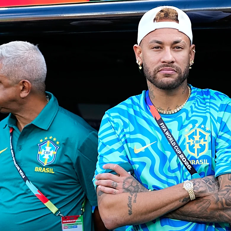 Neymar expected to return from right calf injury and play for Brazil in World Cup against Scotland