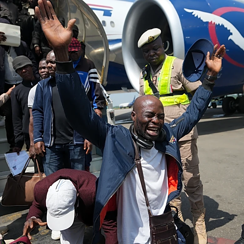 Nigerian migrants returning from South Africa face the same economic issues they left behind