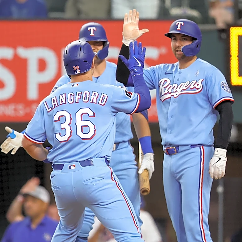 Wyatt Langford hits 3-run homer as Rangers win 4-3 to end 6-series losing streak against Padres