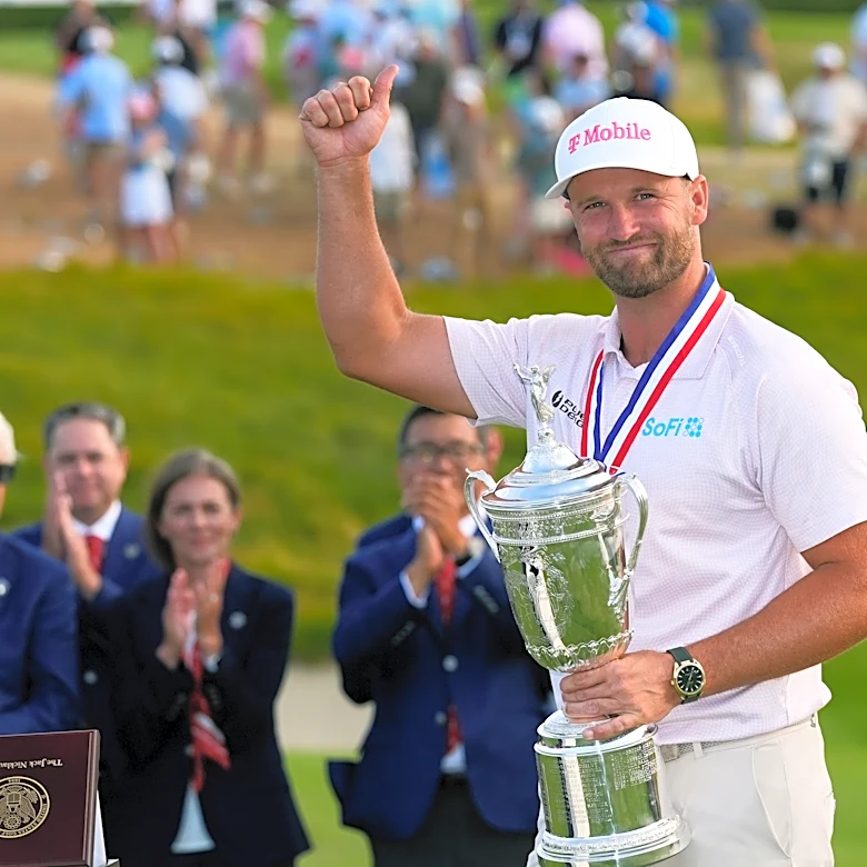 Clark wins 2nd US Open title. Yamashita takes LPGA event in playoff