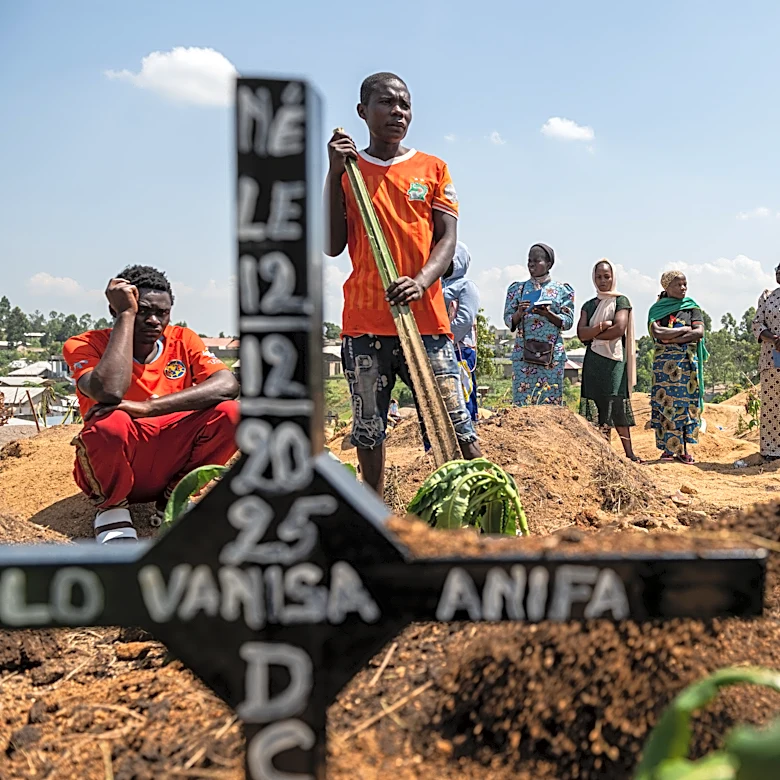 Confirmed Ebola cases in Congo outbreak top 1,000 with 254 deaths, authorities say
