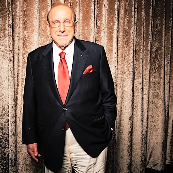 Clive Davis, music industry starmaker, has died at 94