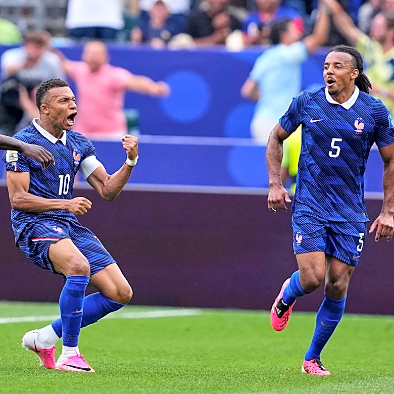 Kylian Mbappé of France scores his 15th, 16th World Cup goals, tying for 2nd most in history