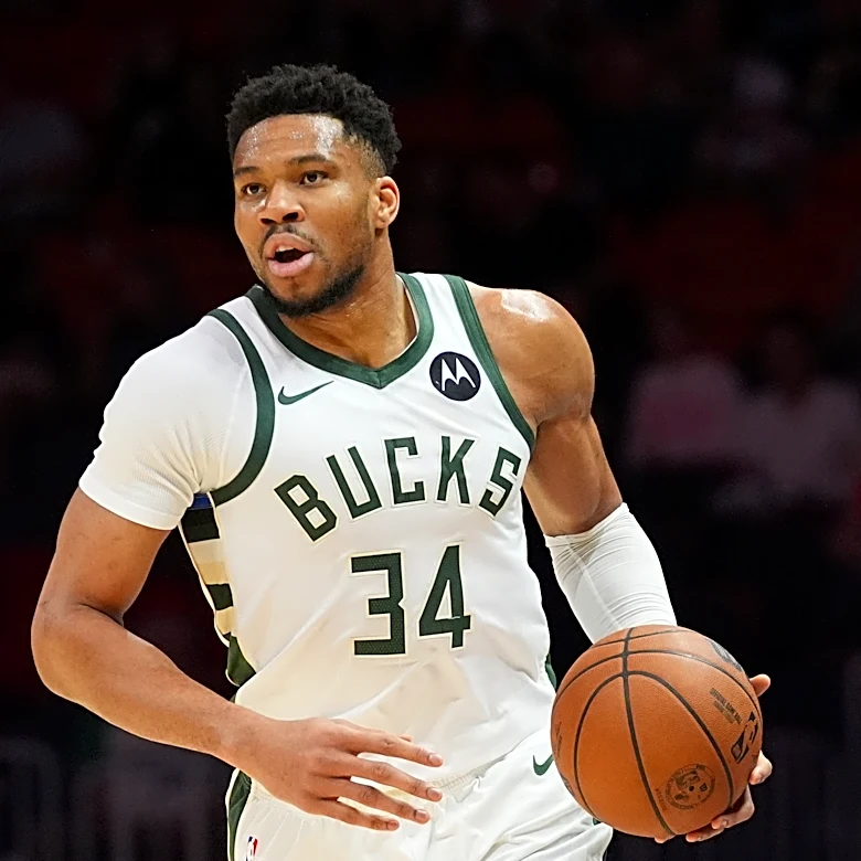 Giannis Antetokounmpo getting traded to Heat in blockbuster deal, AP source says