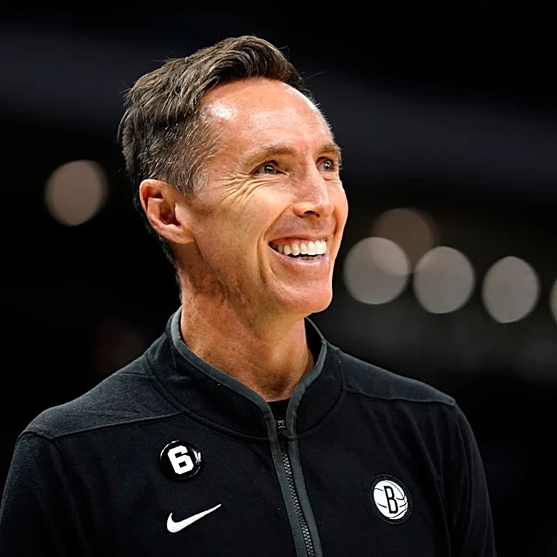 Canadian hoops great Steve Nash encourages Canada ahead of World Cup match against Switzerland