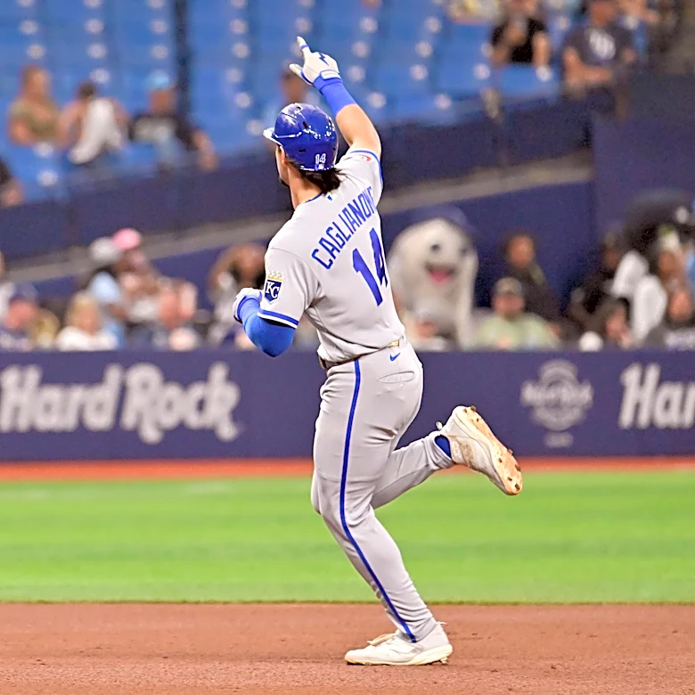 Jac Caglianone continues tear with 2 homers and 3 RBIs as the Royals beat the Rays 12-5