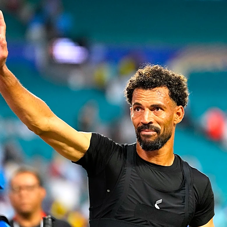 Cape Verde goalkeeper Vozinha seeks new club after World Cup stardom, doesn't rule out Brazil move