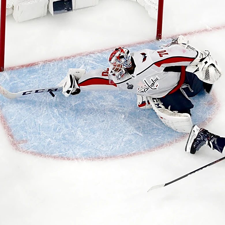 Now with Caps, Tuch recalls Holtby's save on him in 2018 Final: 'If you can’t beat ’em, join ’em'