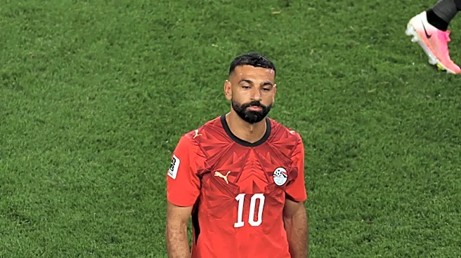Egypt star Mohamed Salah leaves 1-1 World Cup draw with Iran due to left knee injury