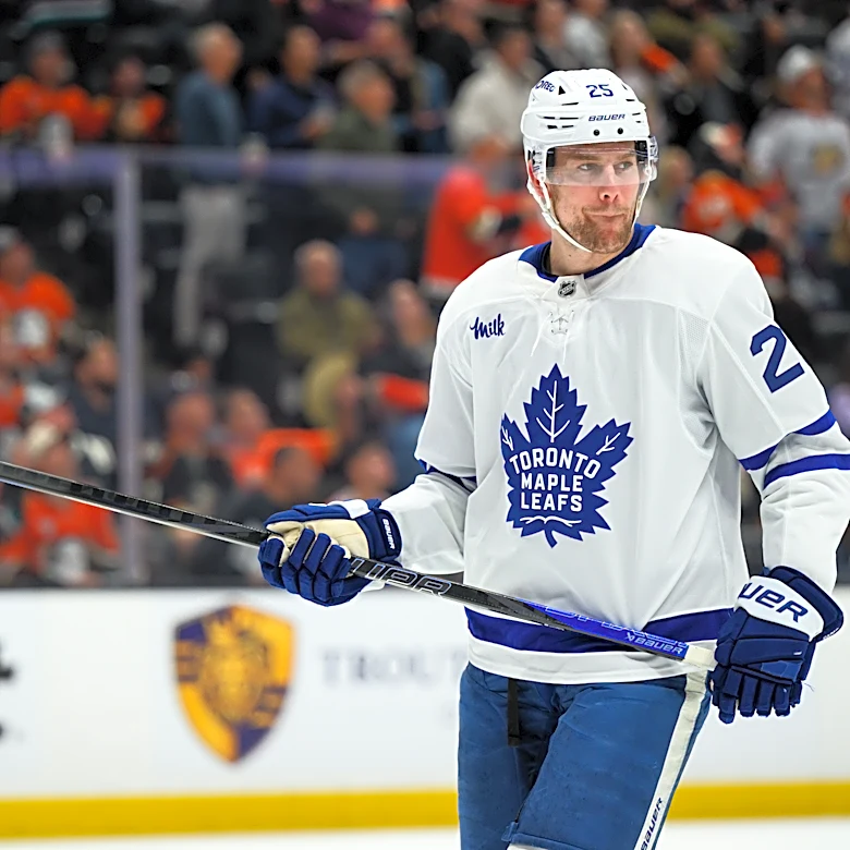 Blues acquire Brandon Carlo from the Maple Leafs in a trade at the NHL draft