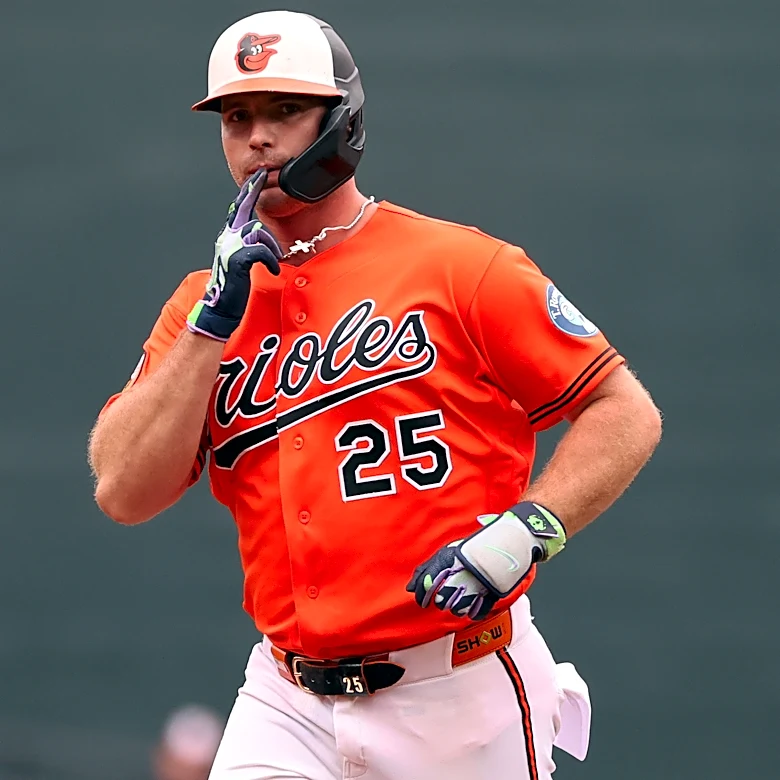 Alonso reaches 500 consecutive games, and Olson is closing in on the Braves' franchise record