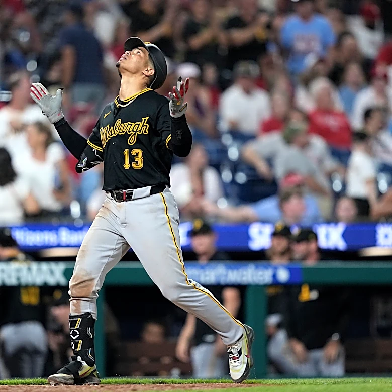 Valdez, Triolo and Rodriguez homer for Pirates in 11-7 win over Phillies