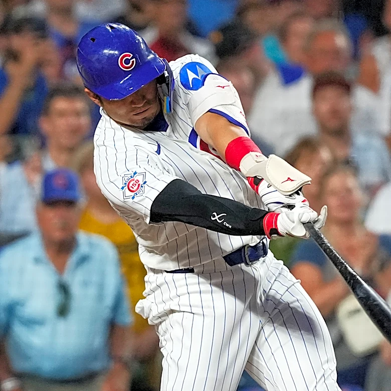 Suzuki hits game-ending single off Miller as the Cubs beat the Padres 3-2