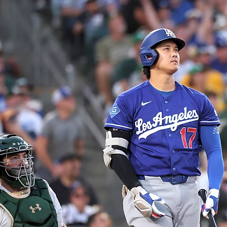 Shohei Ohtani homers to lead Dodgers' offensive onslaught in 9-4 win over A's