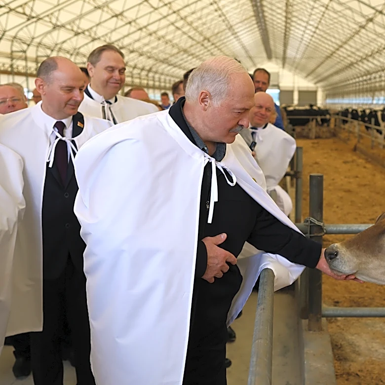 Belarus' authoritarian leader pardons 28 political prisoners to ease ties with the West