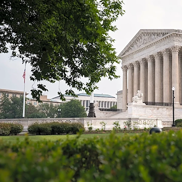 AP's long-time Supreme Court reporter Mark Sherman reflects on front row seat to legal history
