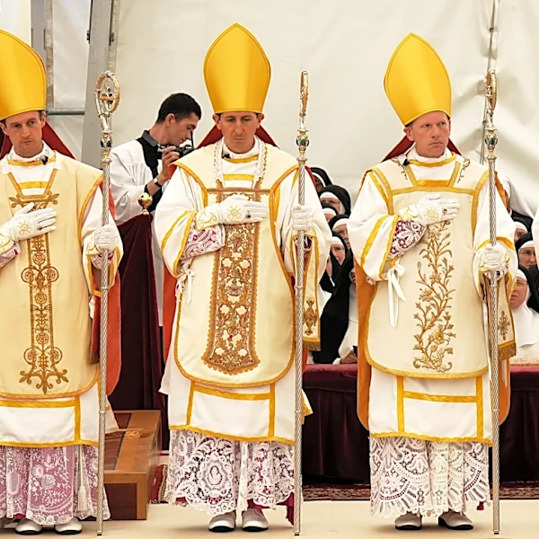 Vatican excommunicates schismatic bishops and priests, and warns their followers