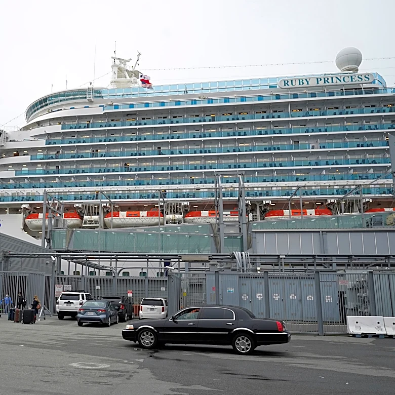 125 passengers and crew hit with highly contagious stomach virus on cruise from San Francisco