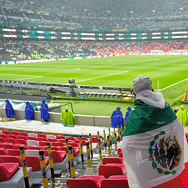 FIFA considering earlier kickoff for Mexico vs. England at the World Cup due to thunderstorm fears