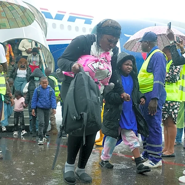 Nigeria says 2 nationals were killed during anti-migrant violence in South Africa