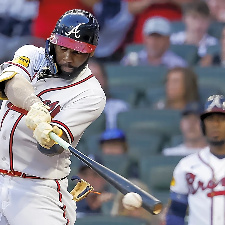 Luis Torrens delivers 2-run double in 10th inning as Mets beat Braves 7-6 to split 4-game series