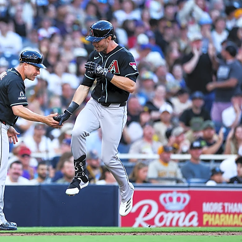 Kepler homers and drives in 4 runs to lead Diamondbacks to an 8-0 win over Padres