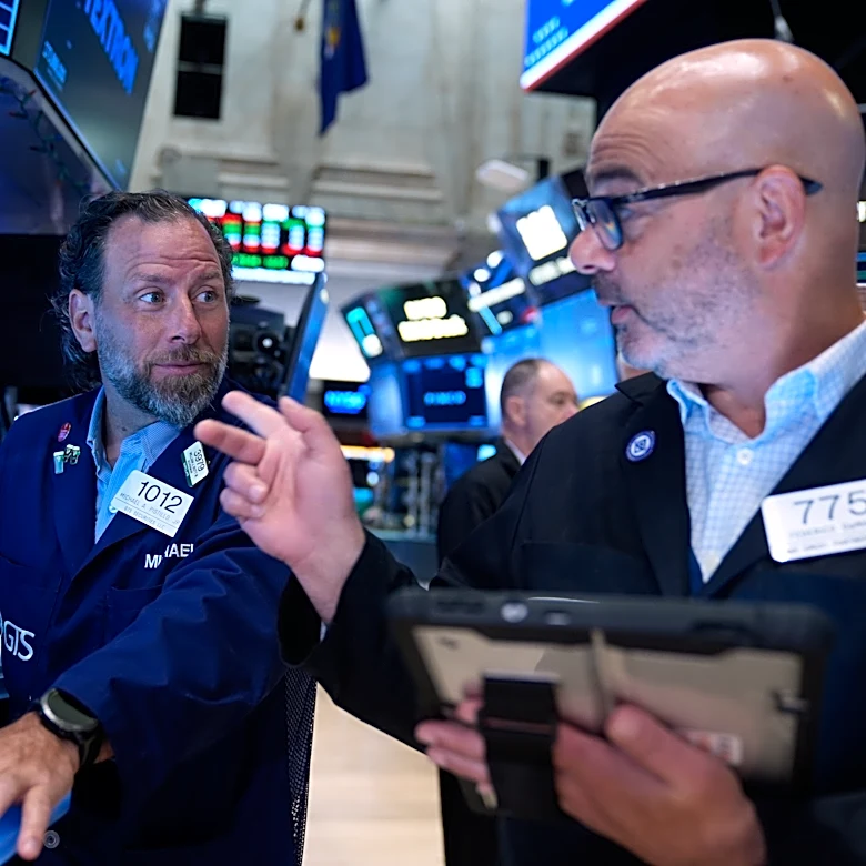 AI stocks turn lower, weighing on Wall Street