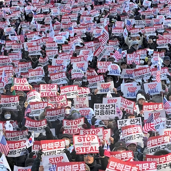 South Korean law targeting 'fake news' takes effect as journalist groups raise concerns