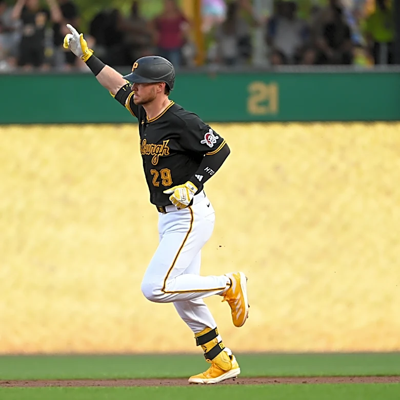 Pirates' Ryan O'Hearn sets club record with 10 RBIs during 3-homer night vs. Braves