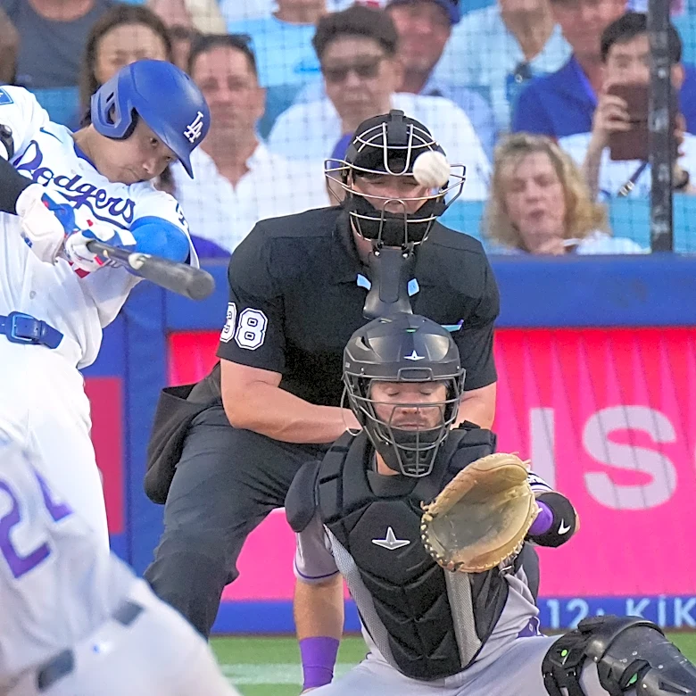 Shohei Ohtani hits his 300th career homer, becoming first Japanese-born MLB player to reach mark